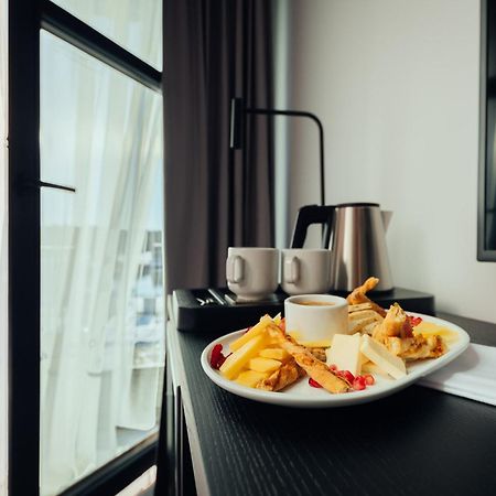 Otto Hotel & Sun Pavilosta Luaran gambar