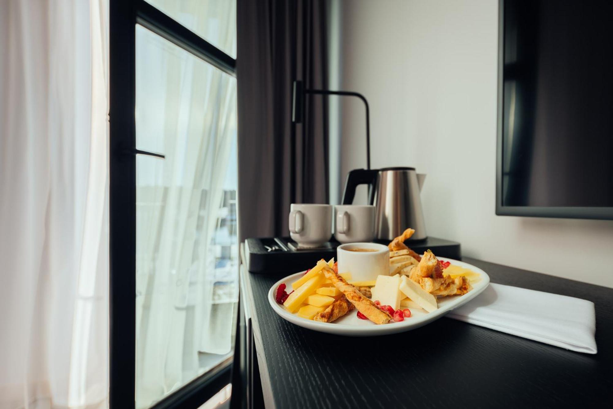 Otto Hotel & Sun Pavilosta Luaran gambar